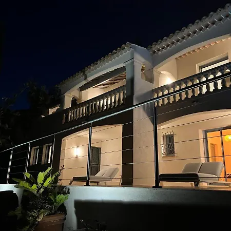 Provencale Magnifique Vue Golfe De St Tropez 别墅 *