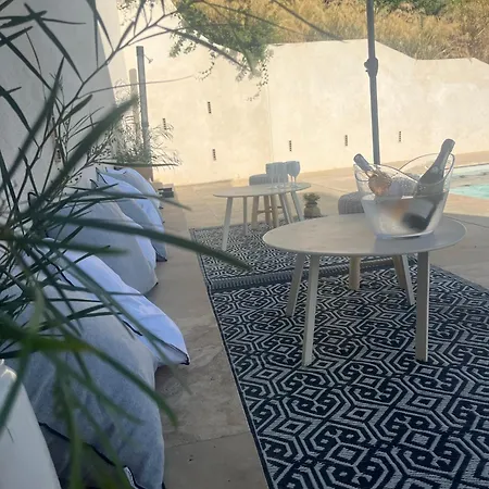 Provencale Magnifique Vue Golfe De St Tropez * 罗克布伦河畔阿尔让