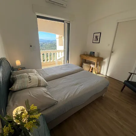 Provençale Magnifique Vue Golfe De St Tropez Villa